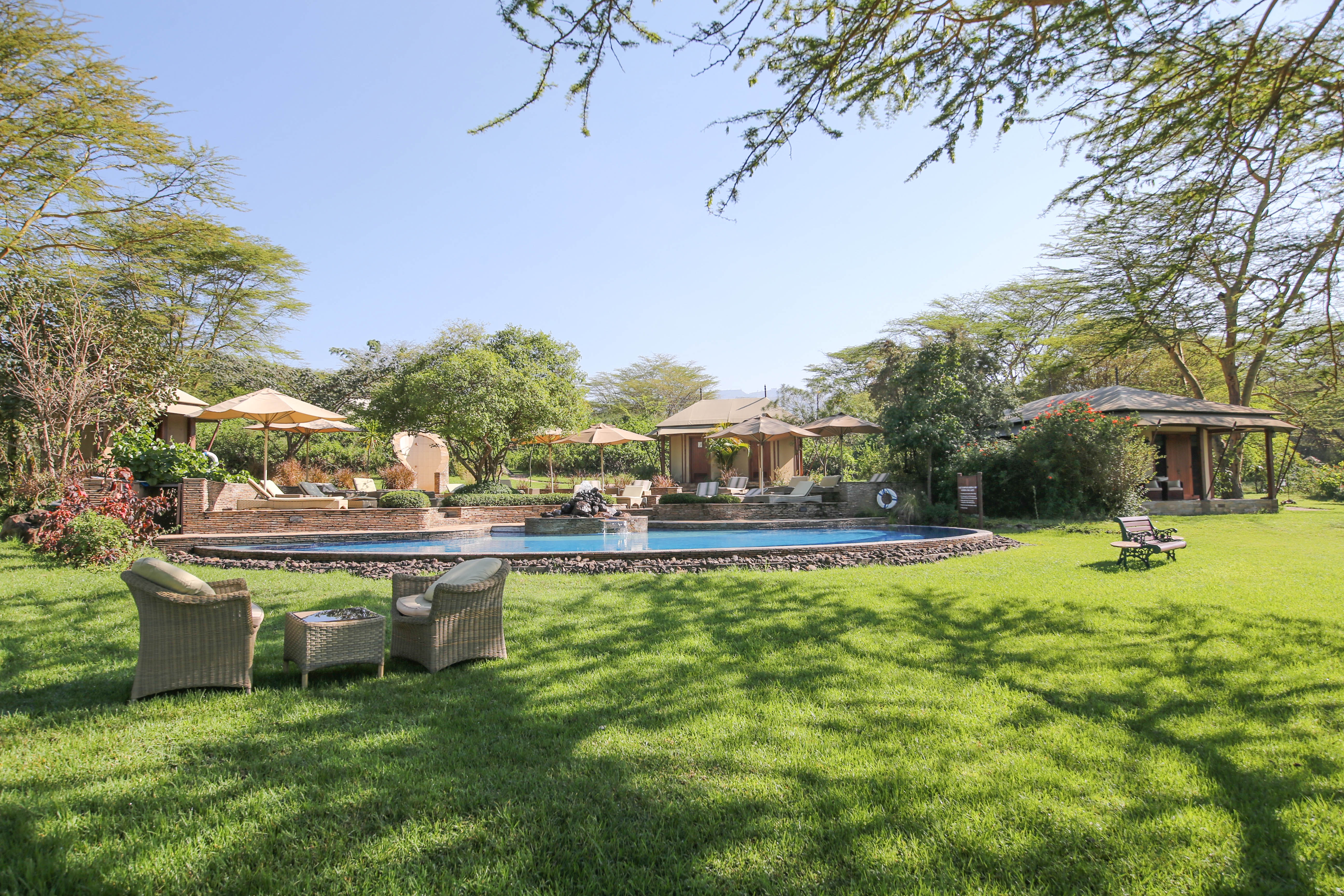 Lake Elementeita Serena Lodge