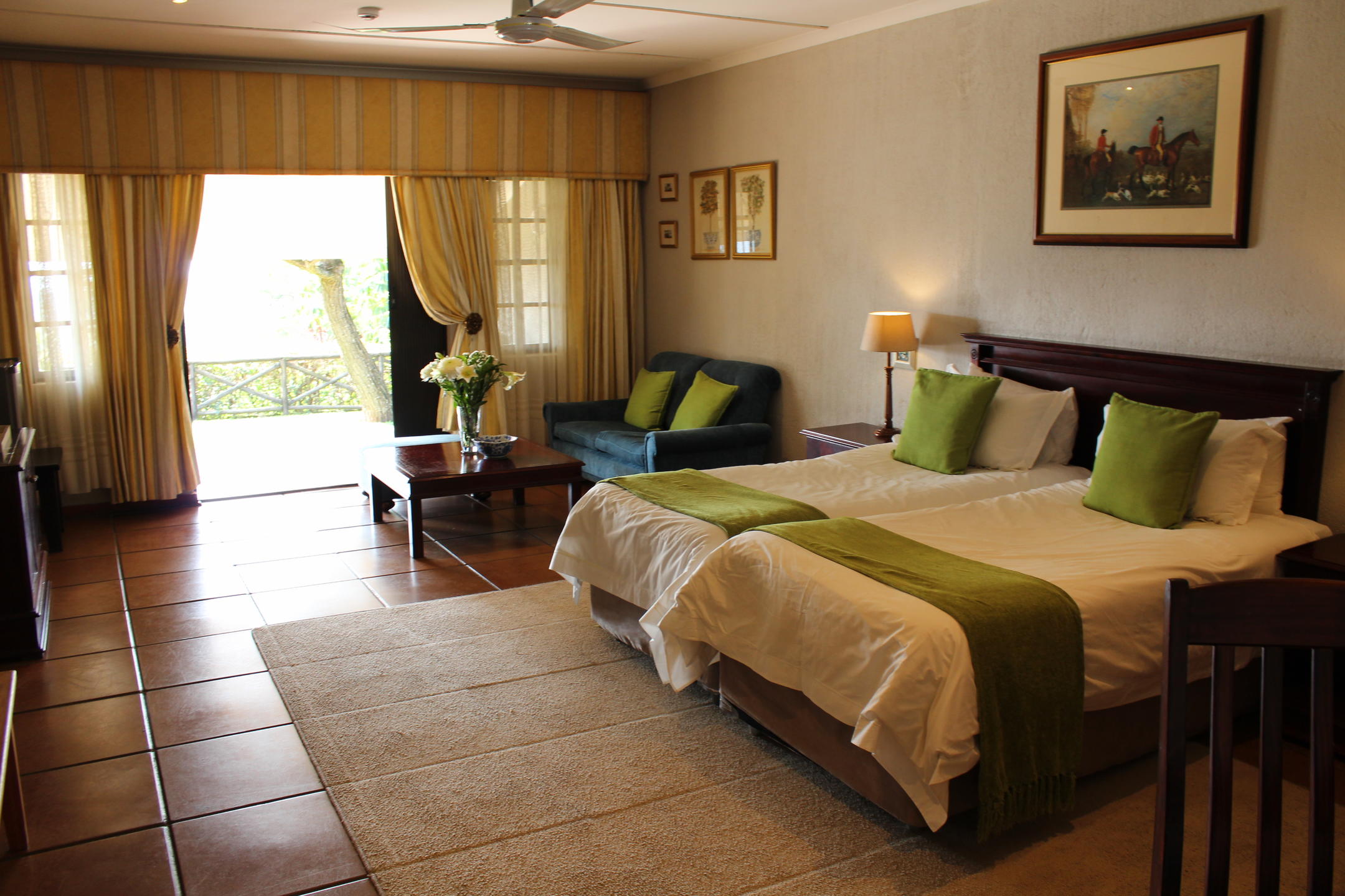 Chestnut Country Lodge thumbnail 3