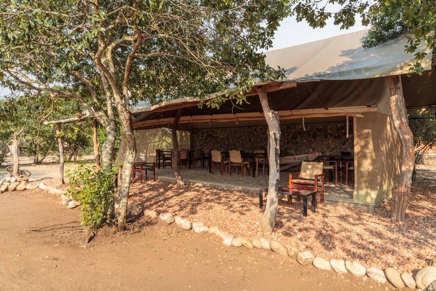 The Bush Lodge thumbnail 6