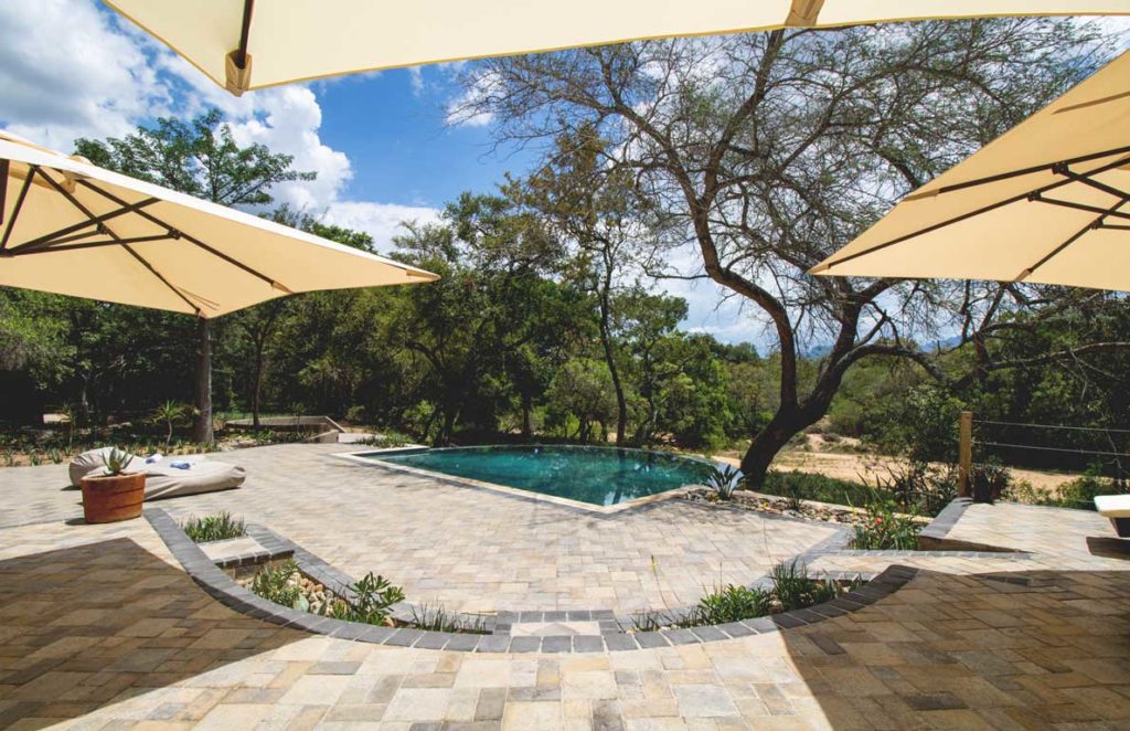 Little Africa Safari Lodge thumbnail 6