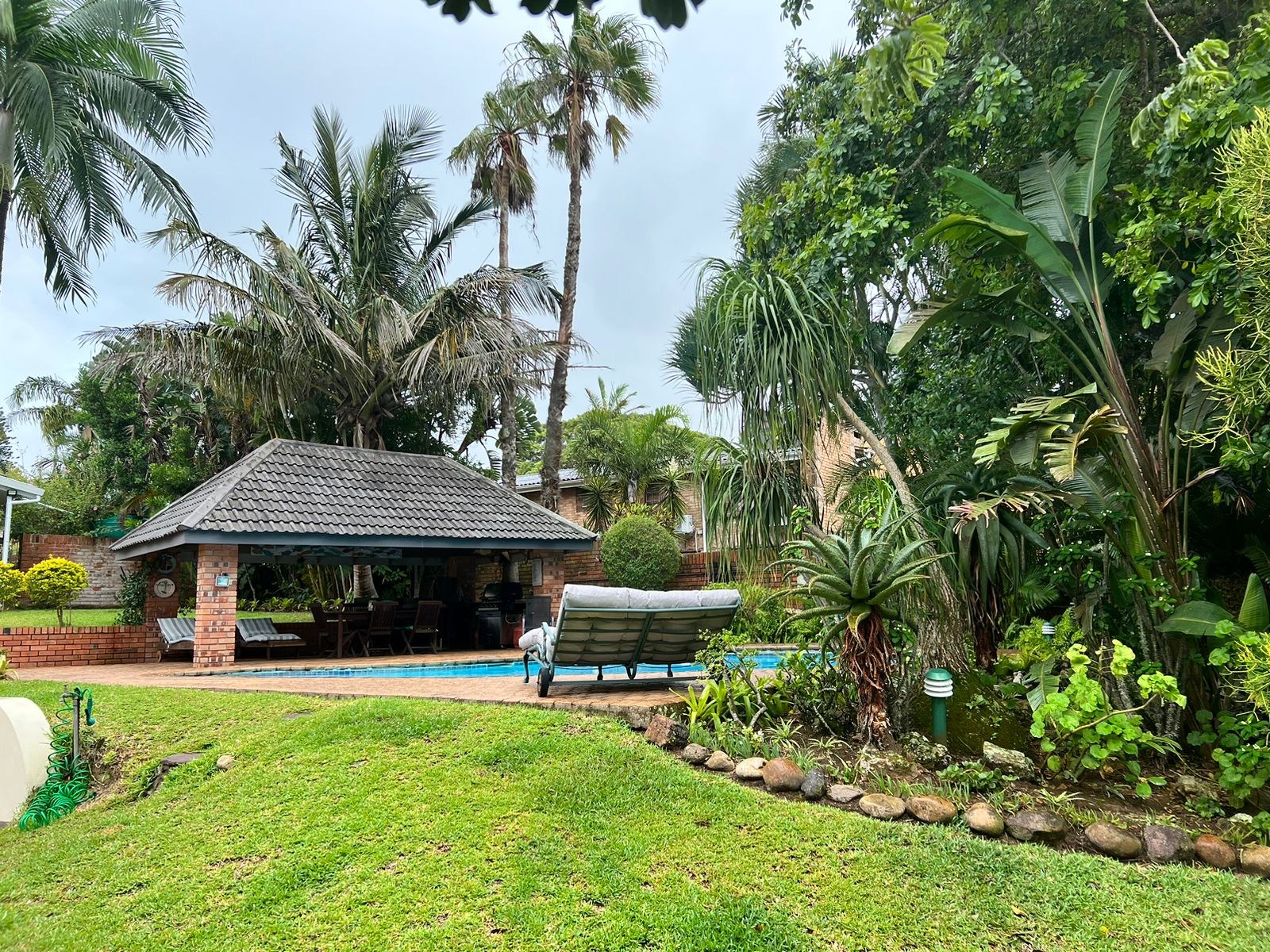 Whalesong Guest House