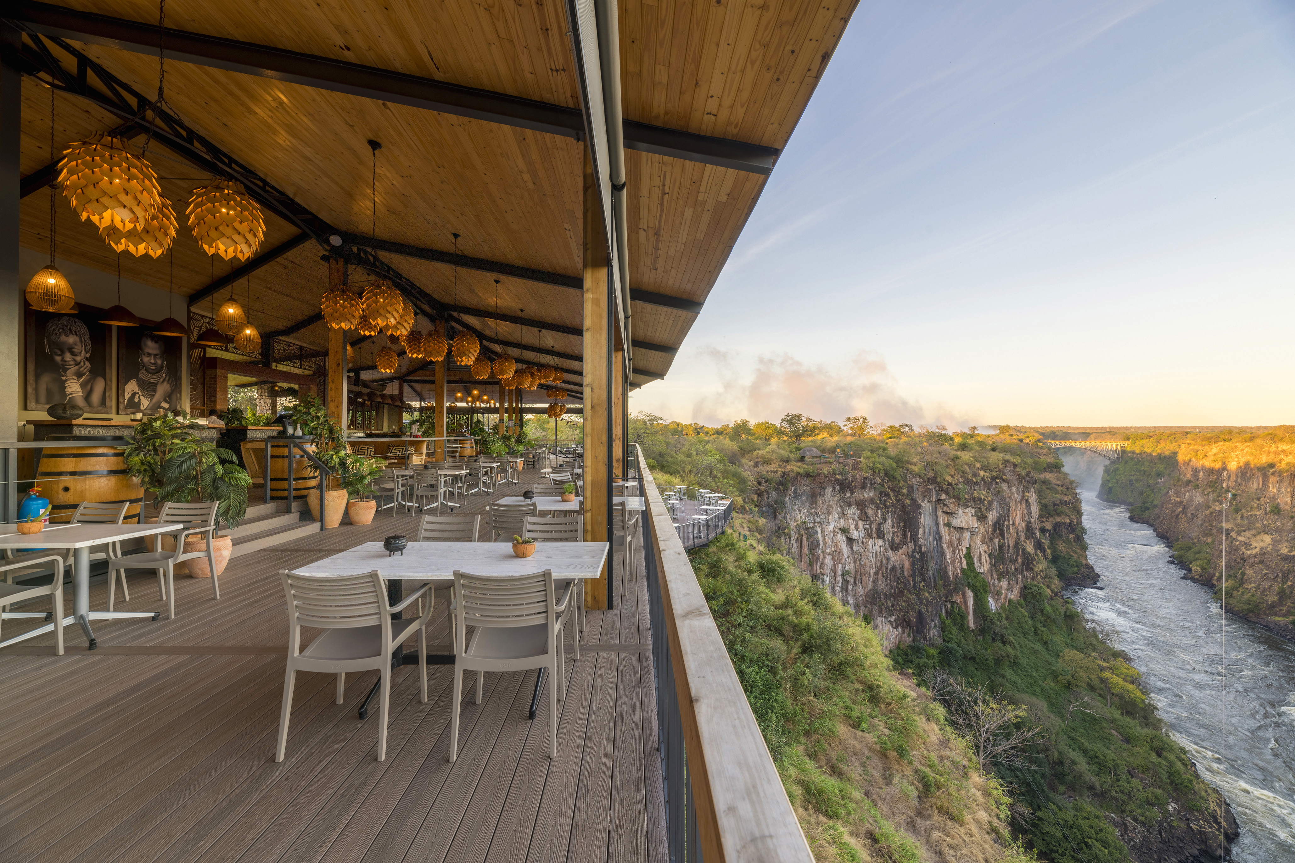 Old Drift Lodge thumbnail 5