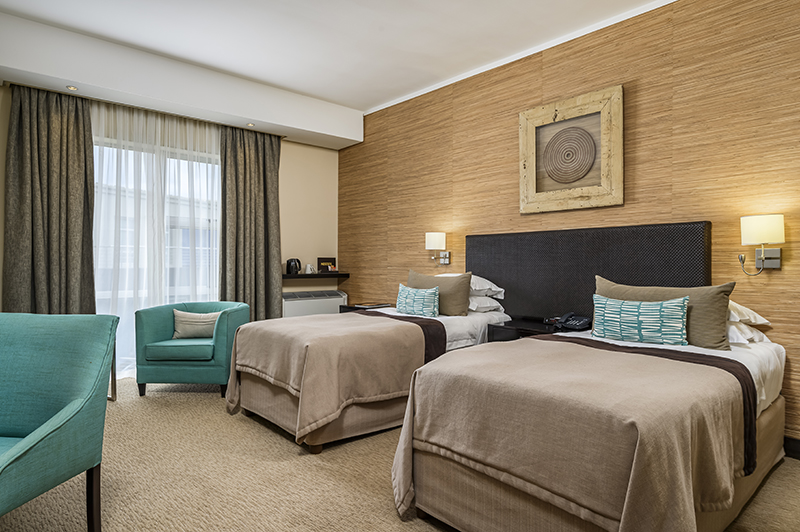 Paxton Hotel thumbnail 4