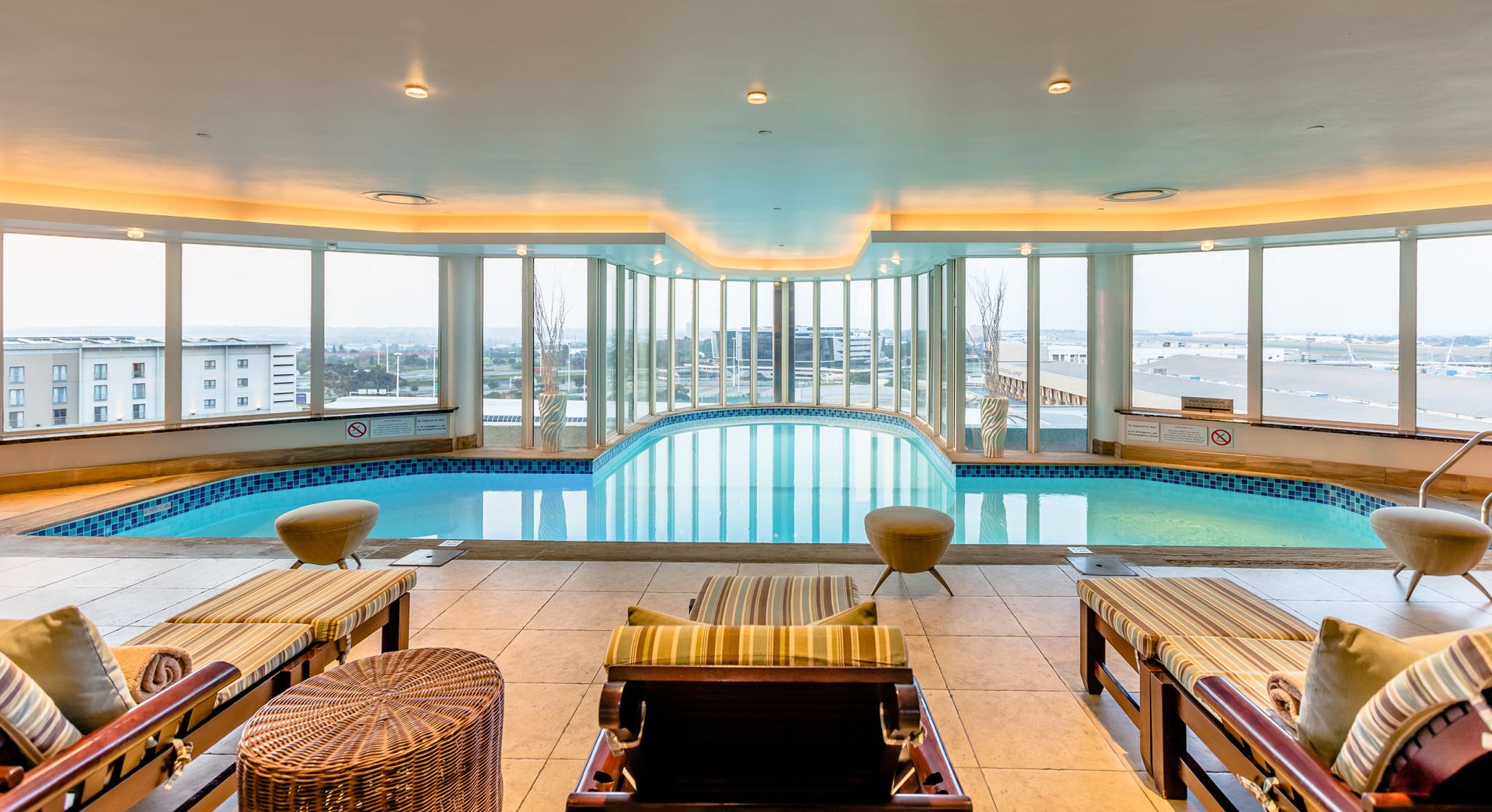 InterContinental Johannesburg OR Tambo Airport Hotel thumbnail 10