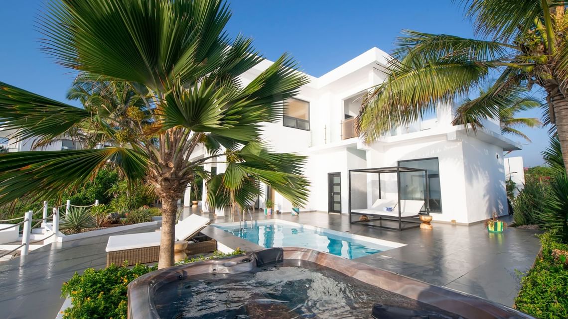 Safira Blu Luxury Resort & Villas thumbnail 1