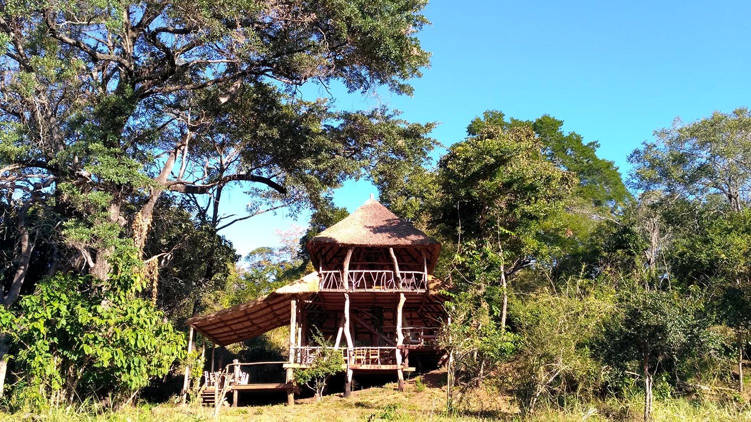 Bua River Lodge