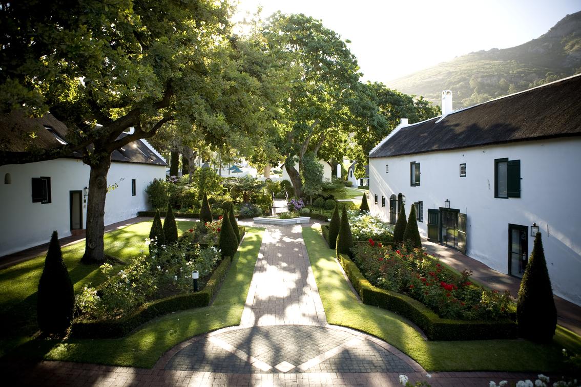 Grande Roche Hotel thumbnail 2