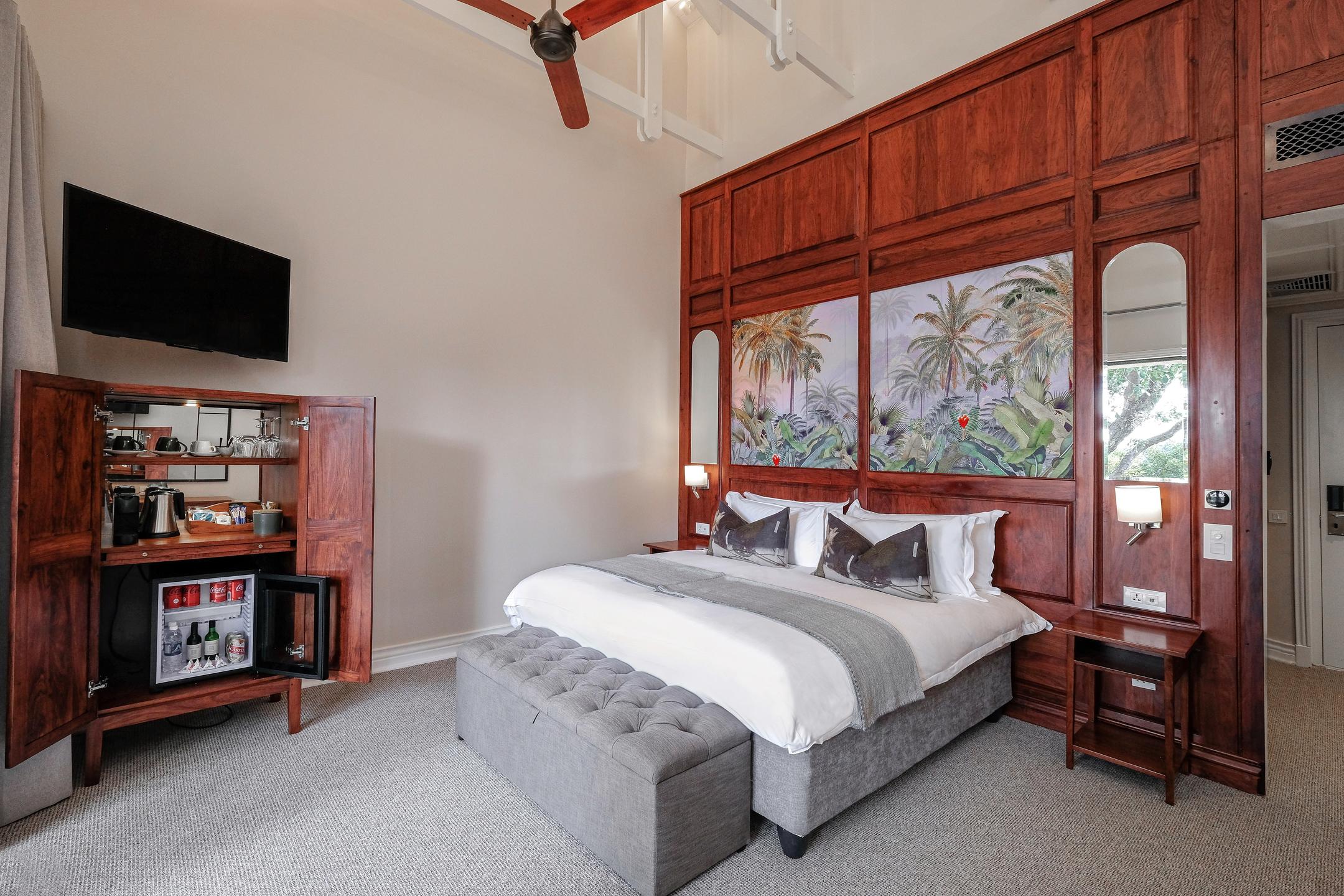 The Palm River Hotel thumbnail 2