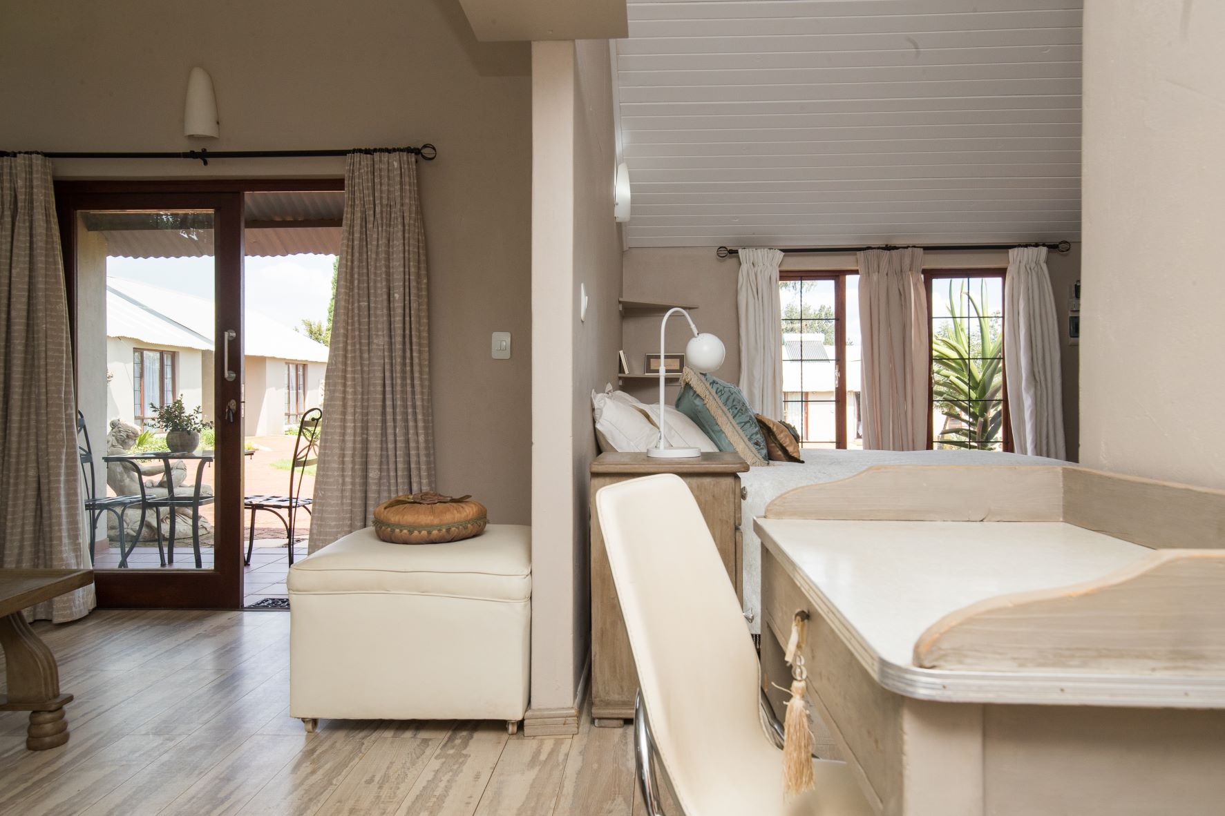 Three Thymes Inn thumbnail 6