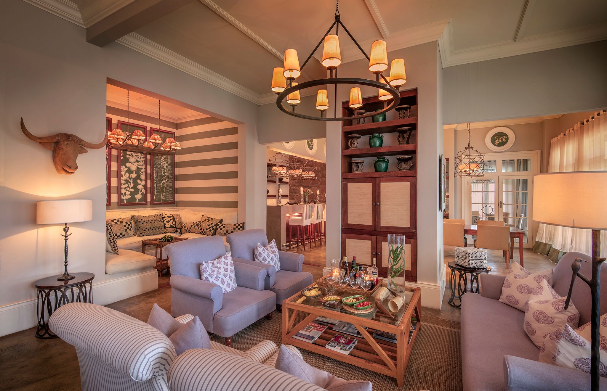 The Manor thumbnail 4