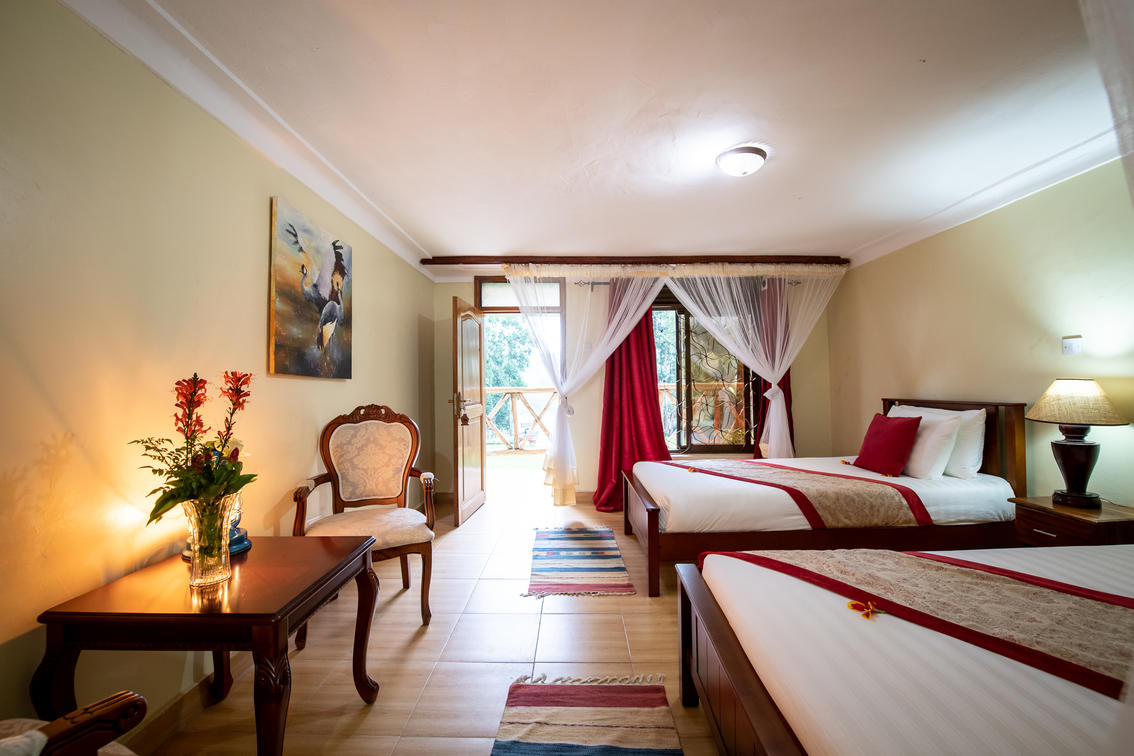 Crater Safari Lodge thumbnail 5