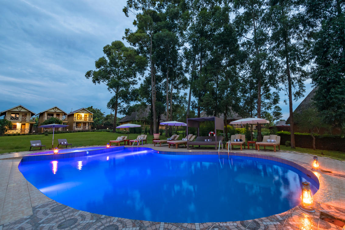 Crater Safari Lodge thumbnail 4