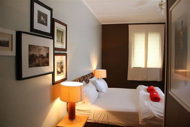 The George Hotel thumbnail 4