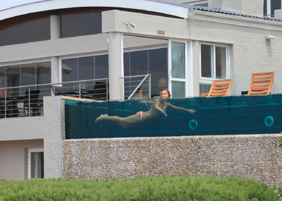 Periwinkle Lodge thumbnail 3