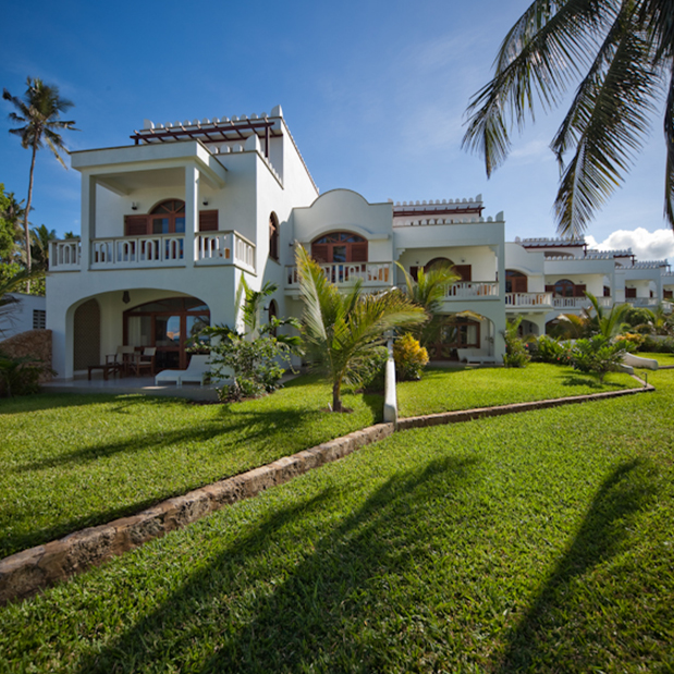 Lantana Galu Beach thumbnail 1