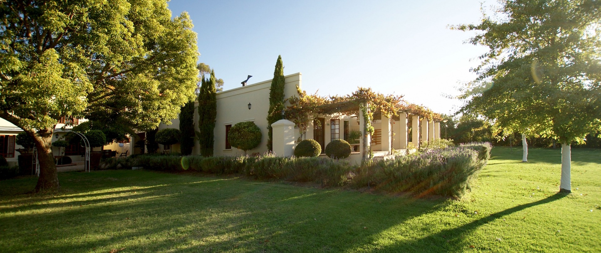 Cultivar Guest Lodge