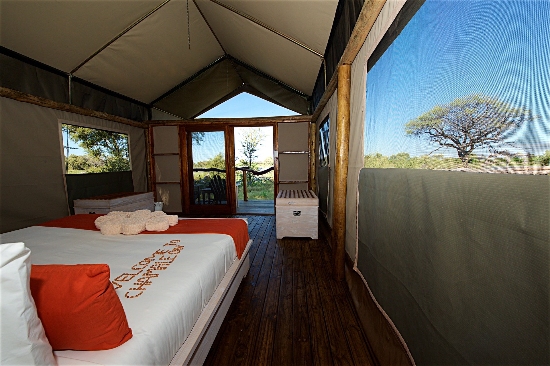 Gomoti River Lodge thumbnail 1