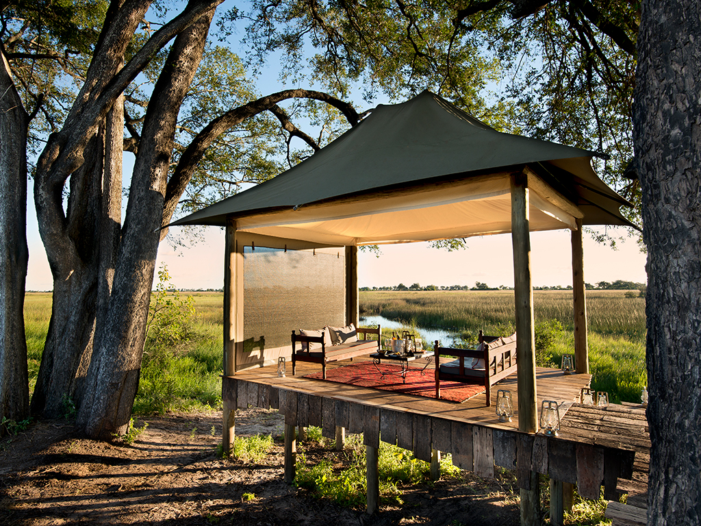 Duba Plains Camp thumbnail 1