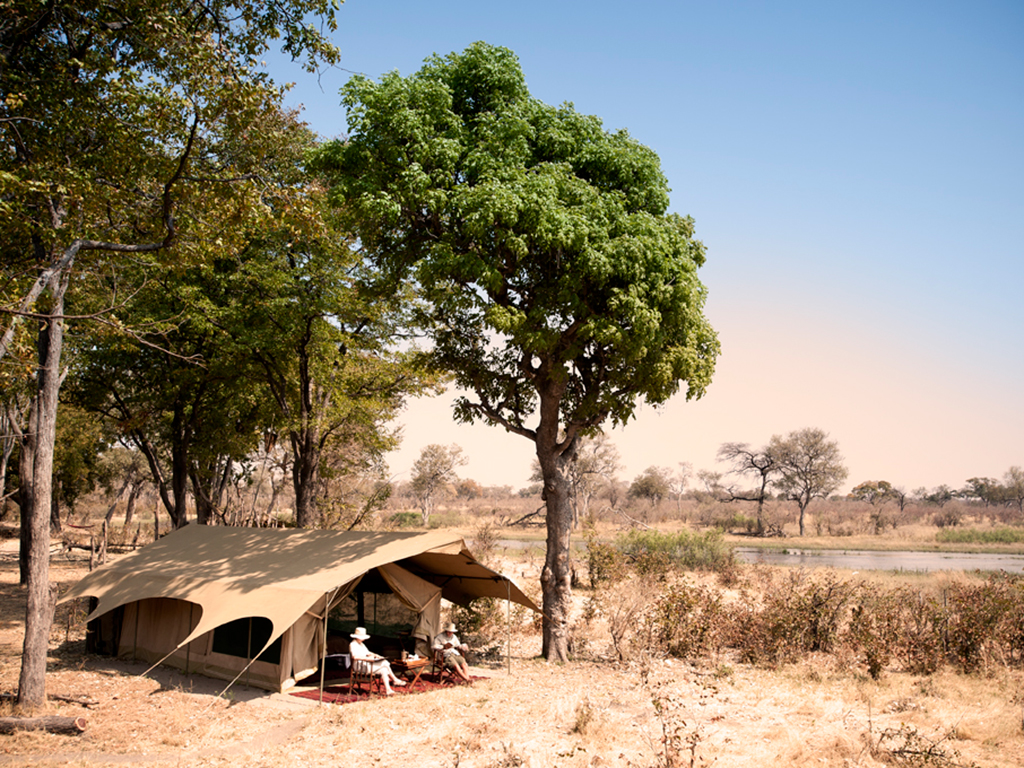 Selinda Explorers Camp thumbnail 4