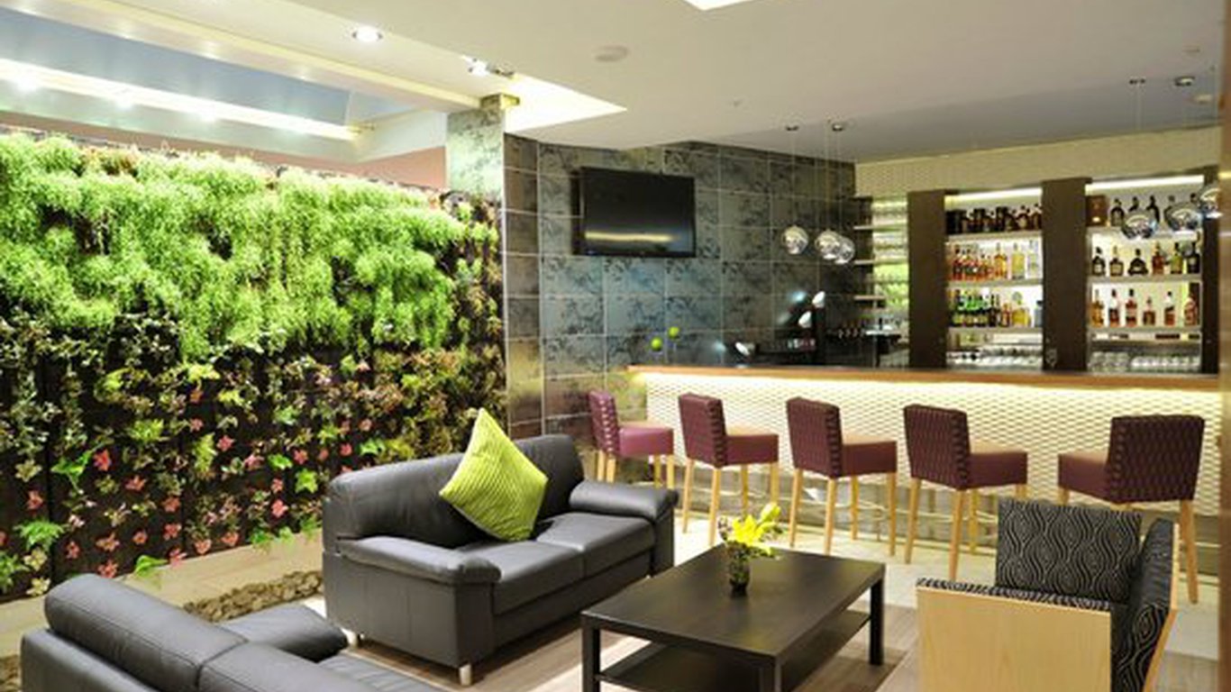 Hotel Verde Cape Town Airport thumbnail 6