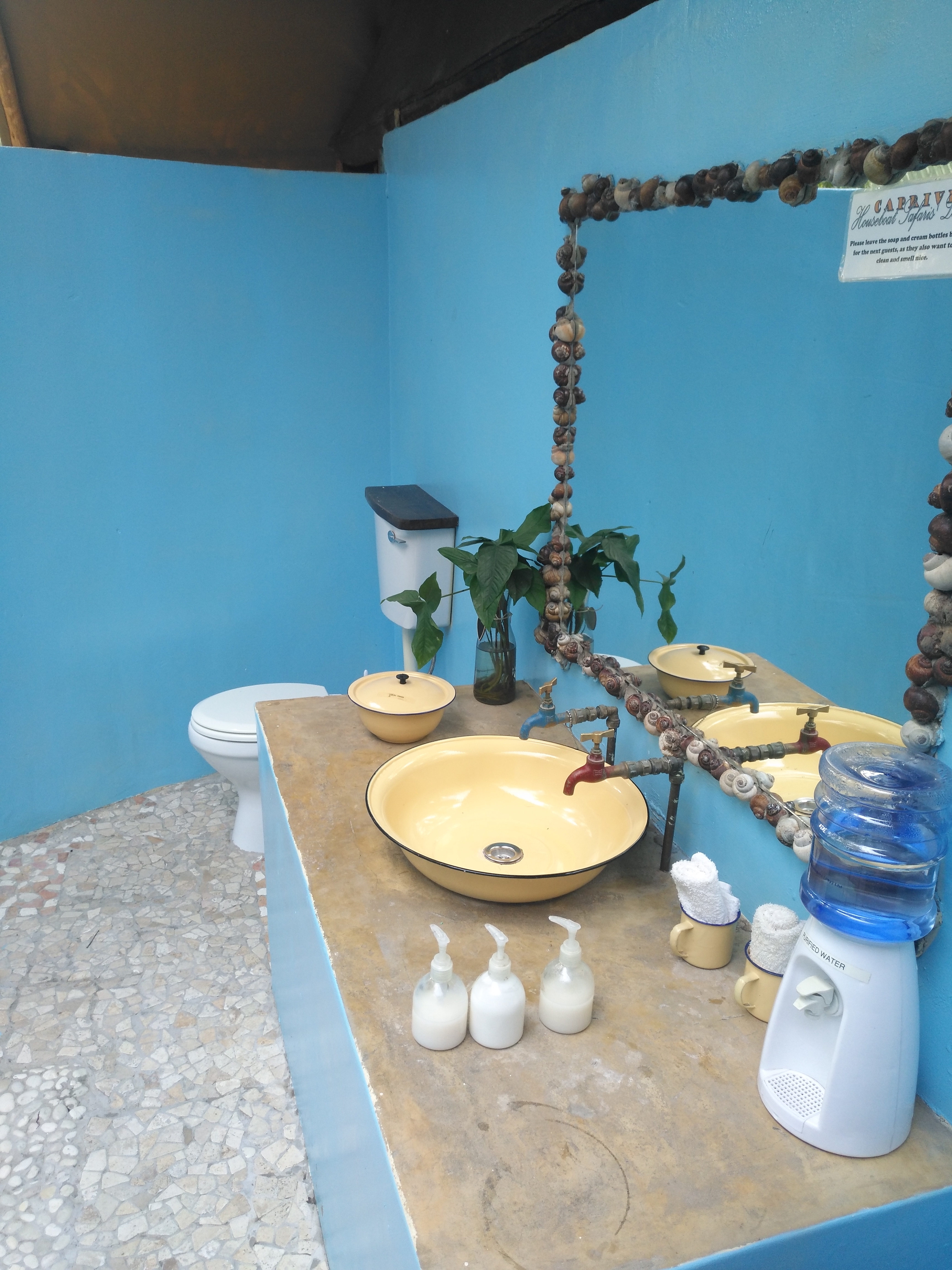 Caprivi Houseboat Safari Lodge thumbnail 3