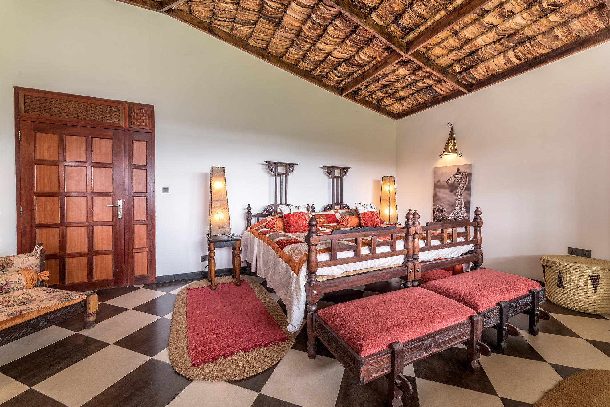 Hatari Lodge thumbnail 5