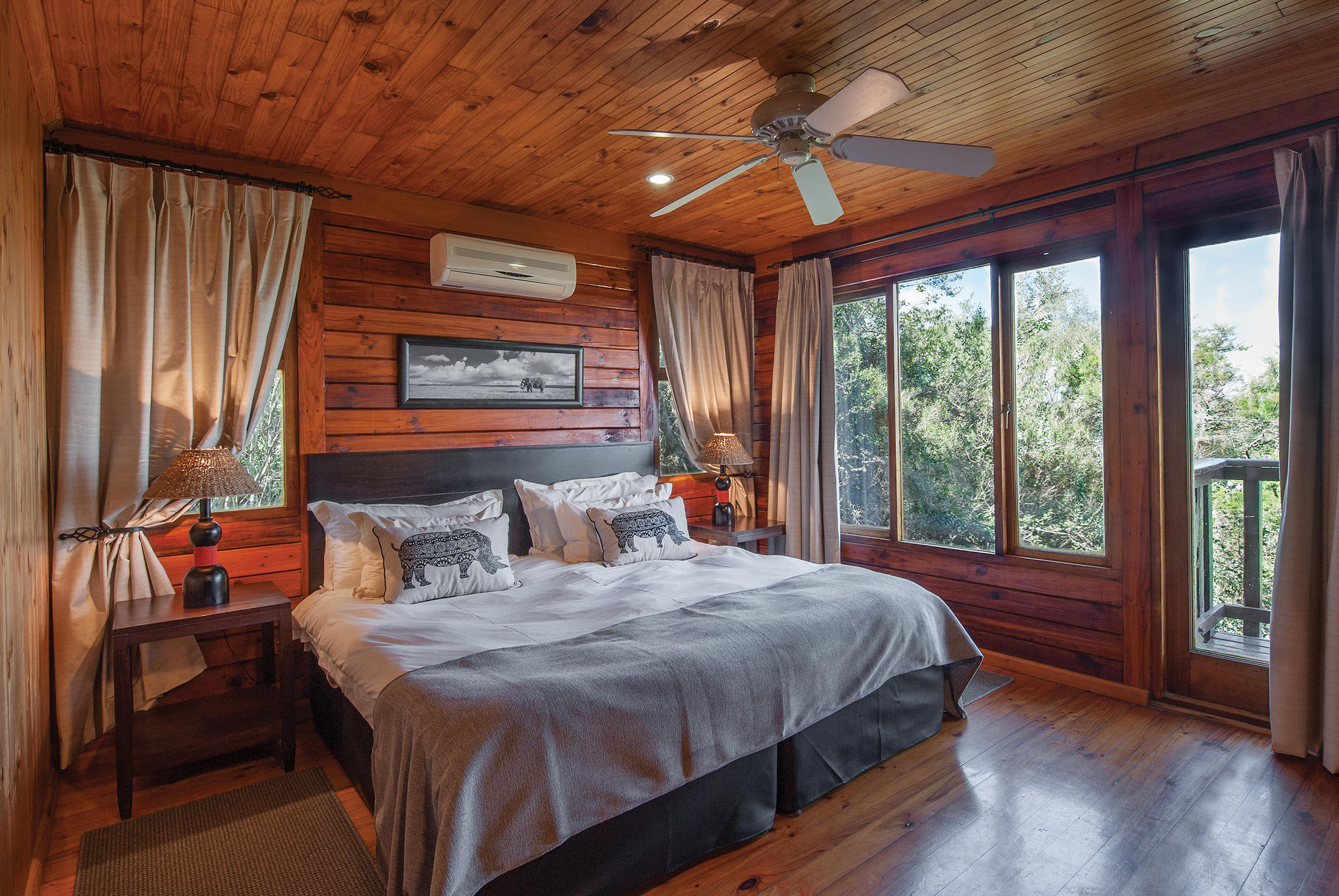 Kariega Main Lodge thumbnail 5