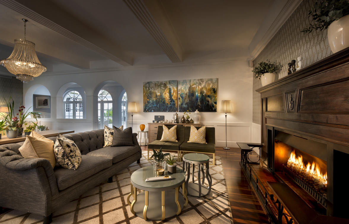The Manor House thumbnail 3