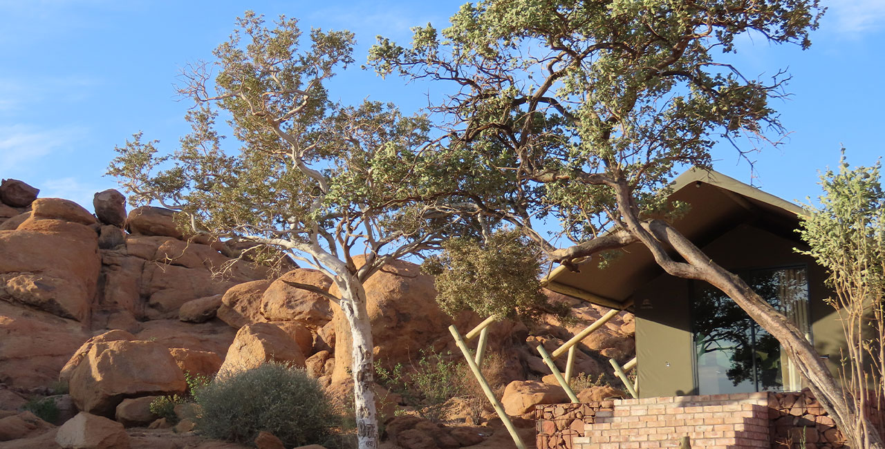 Ondjamba Hills thumbnail 1