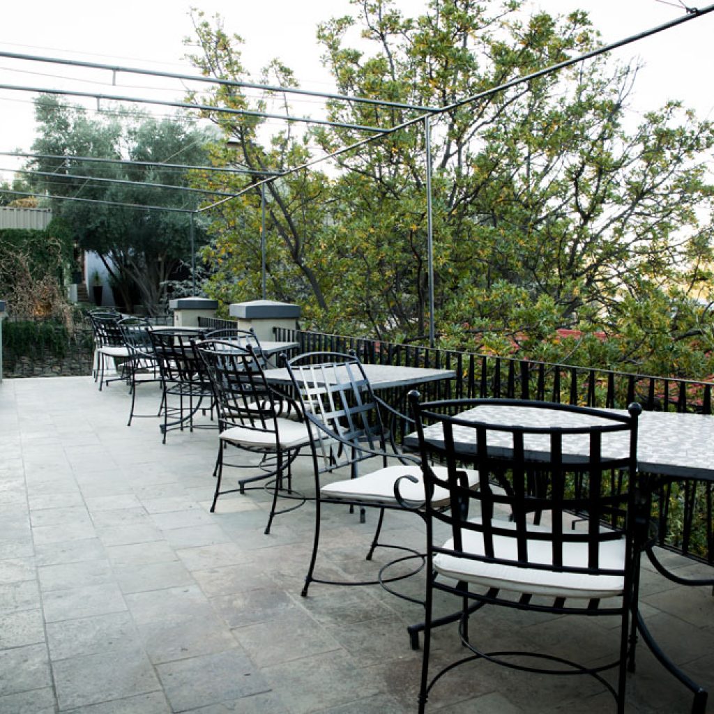 Olive Grove Guesthouse thumbnail 1