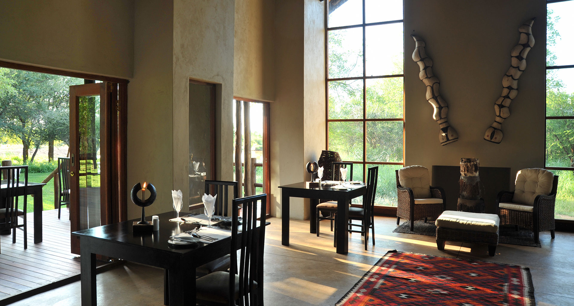 Black Rhino Game Lodge thumbnail 3