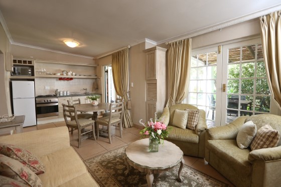 Knorhoek Guest House thumbnail 2