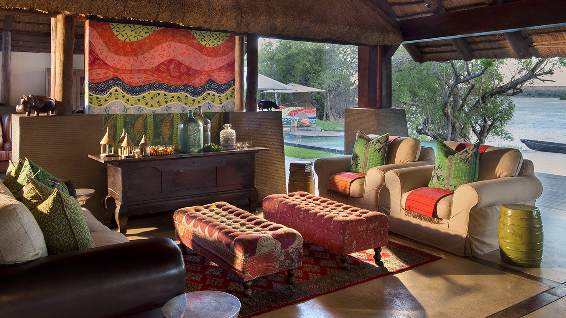 Royal Chundu River Lodge thumbnail 4