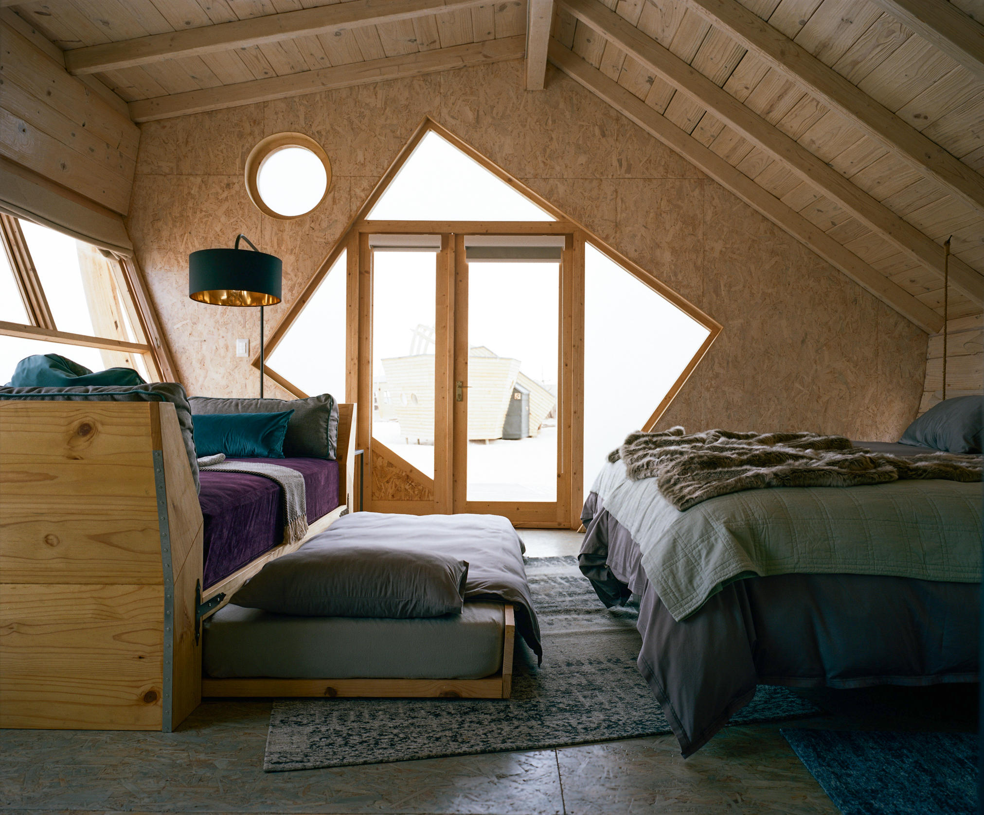 Shipwreck Lodge thumbnail 4