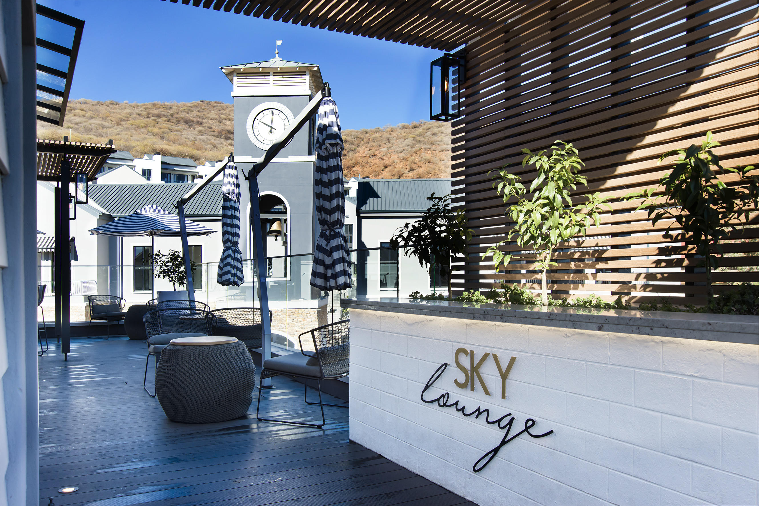 The Weinberg thumbnail 7