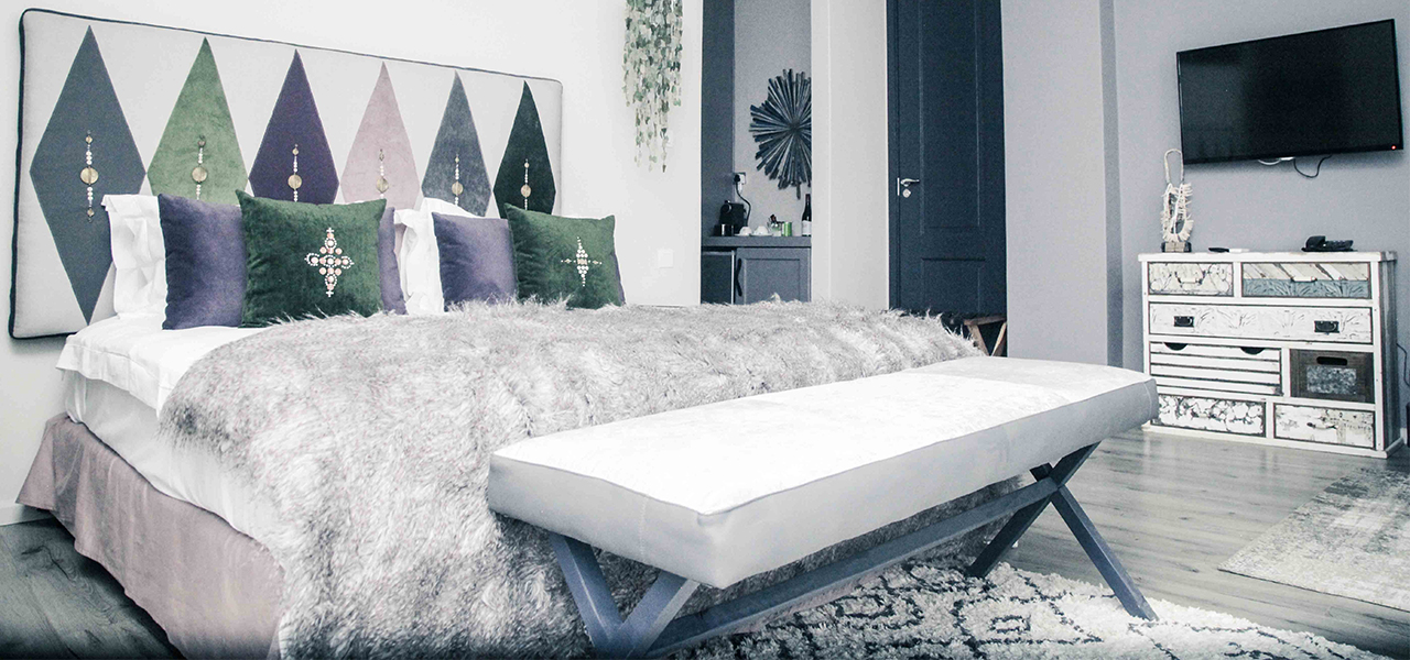 Latitude 15 Degrees thumbnail 6