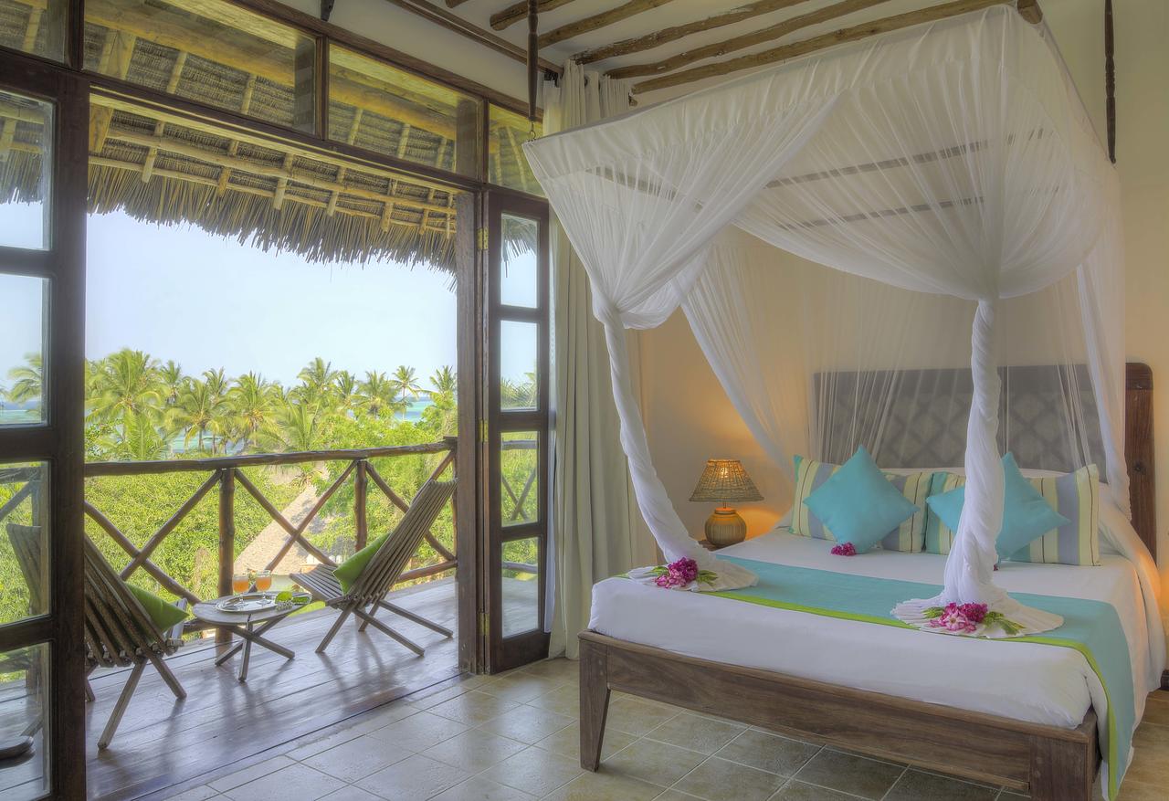 Sultan Sands Island Resort thumbnail 4