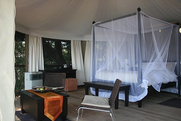 Taranga Safari Lodge thumbnail 1