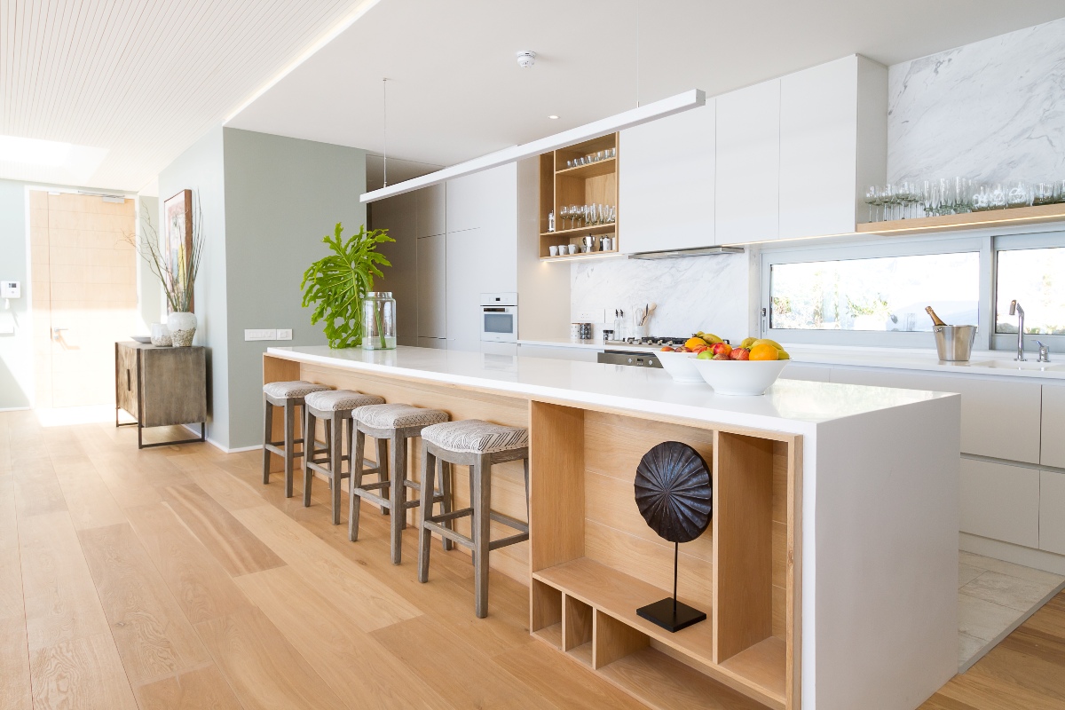 Topaz Ocean View Penthouse thumbnail 3