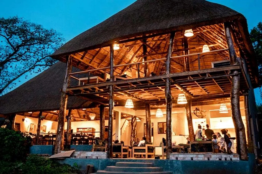 Turaco Treetop Lodge thumbnail 3