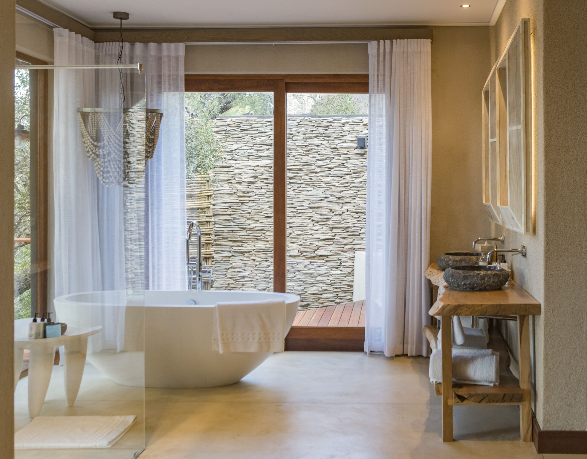 Dulini River thumbnail 5