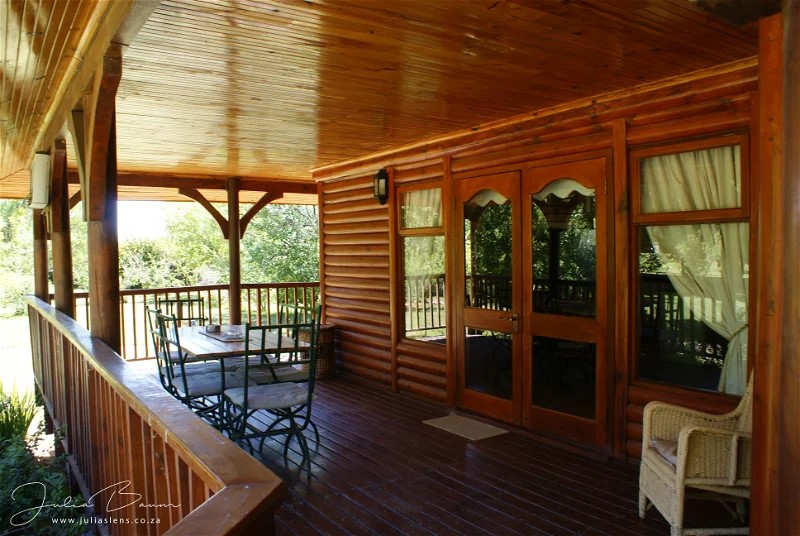 Stoffels Rus Self Catering Log Cabin