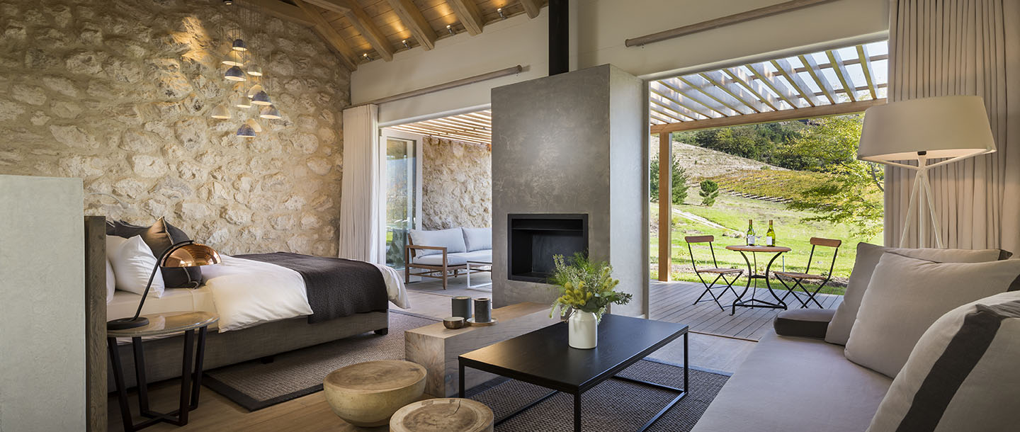 Mont Rochelle Hotel & Mountain Vineyards thumbnail 4