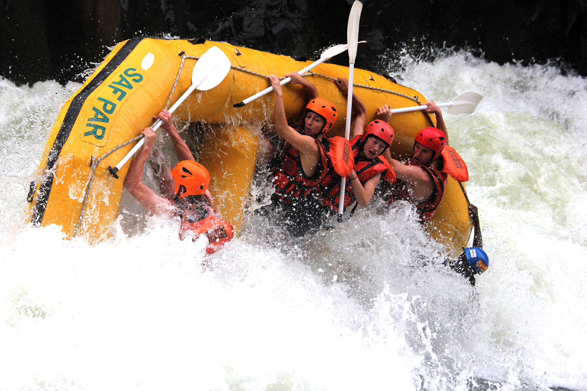 Victoria Falls Waterfront thumbnail 4